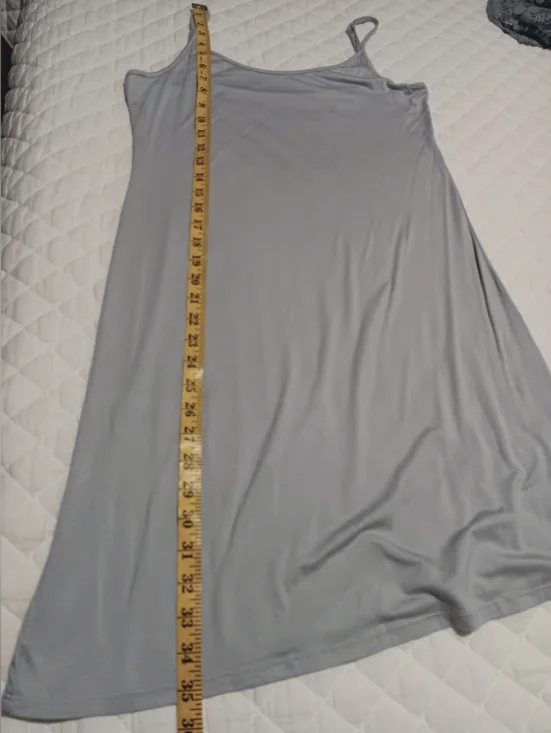 EUC Sundance Lihgt Gray Lace Dress Size M - Picture 7 of 12